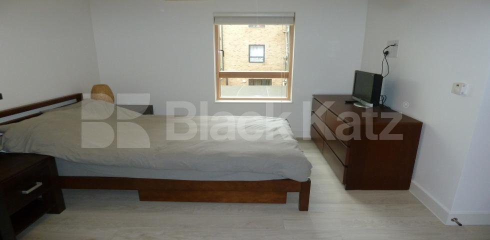 			New Instruction , 2 Bedroom, 1 bath, 1 reception Apartment			 Mildmay Avenue , NEWINGTON GREEN 